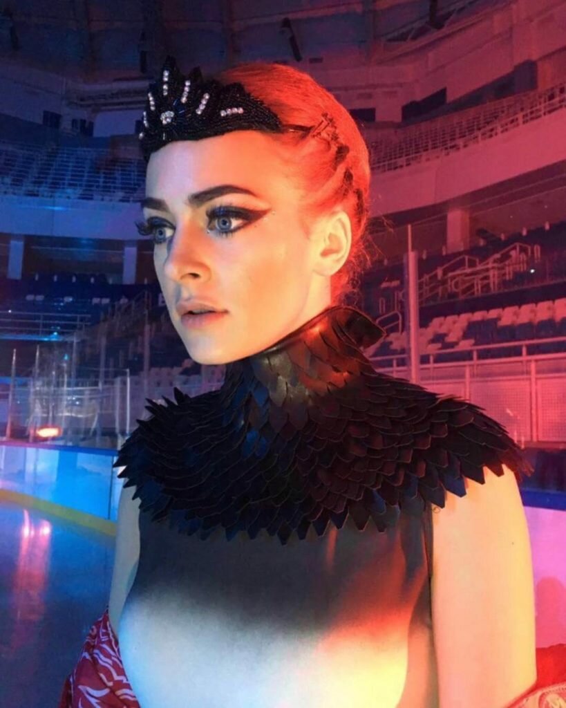 819x1024  Аглая Тарасова: 4 золотых правила стройности от звезды | Simpleslim | Дзен