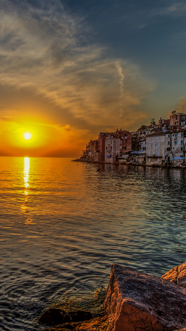 750x1334   Закат Ровинь Хорватия Обои - Обои Пещера