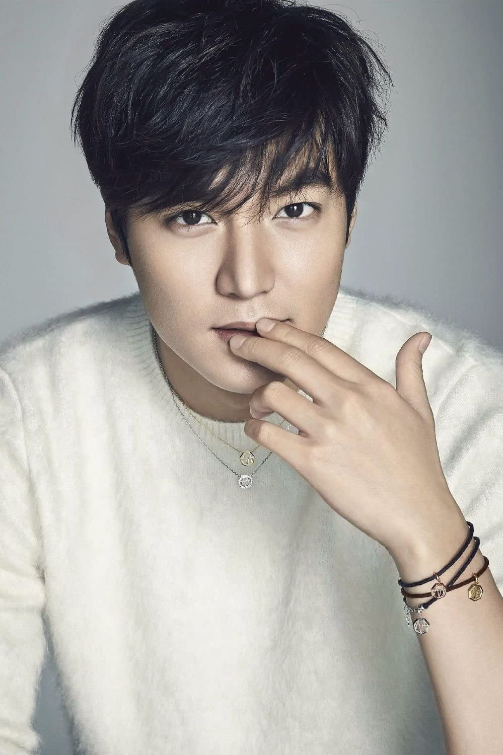 999x1500  Завтра Sunny Lee Minho плакаты Kpop Корейский актер шелковый плакат отпечатки 60x90cm coream50: amazon.ca: дома