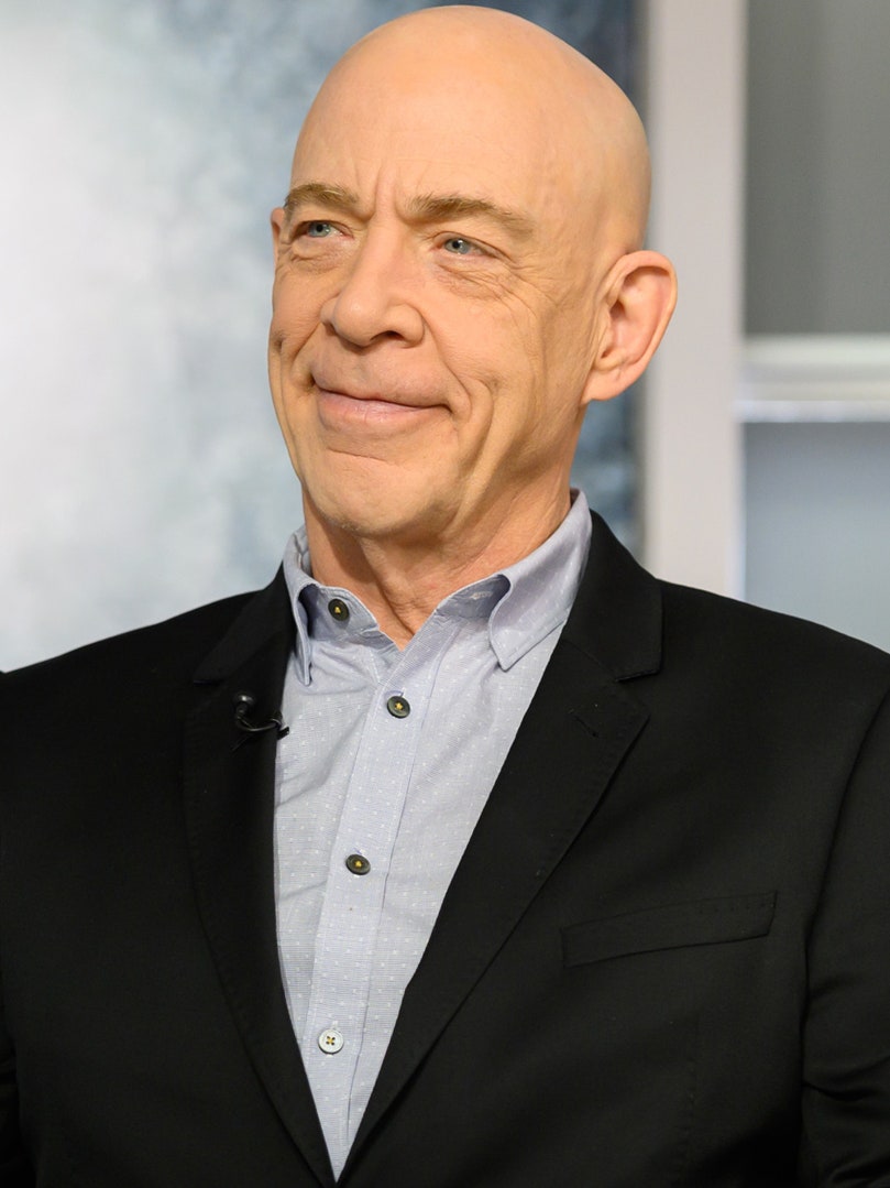 809x1079  Эллиот Пейдж - Фотографии Эллиота - Зимбио