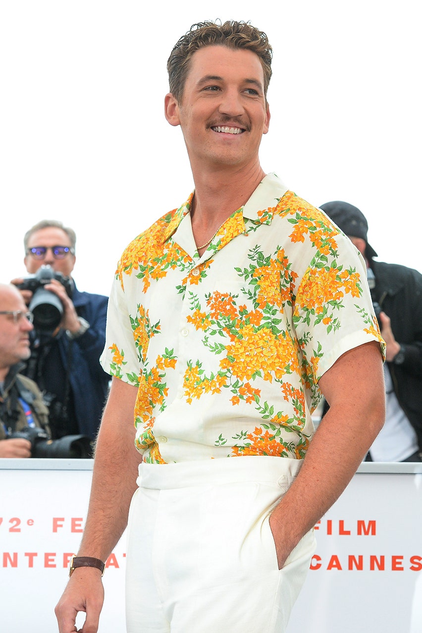 852x1278  Преобразование Майлза Теллера за эти годы: фотографии тогда и сейчас