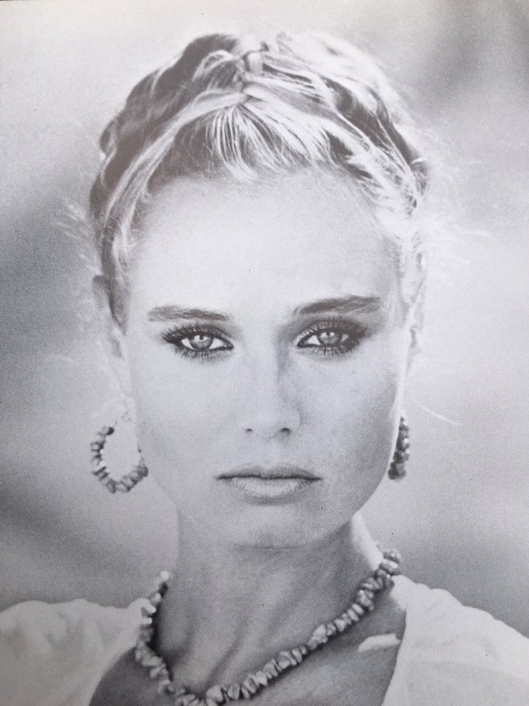 768x1024  Кейт Уинслет, нефильтрованная: «Потому что жизнь-это короткая» | Ярмарка Тщеславия