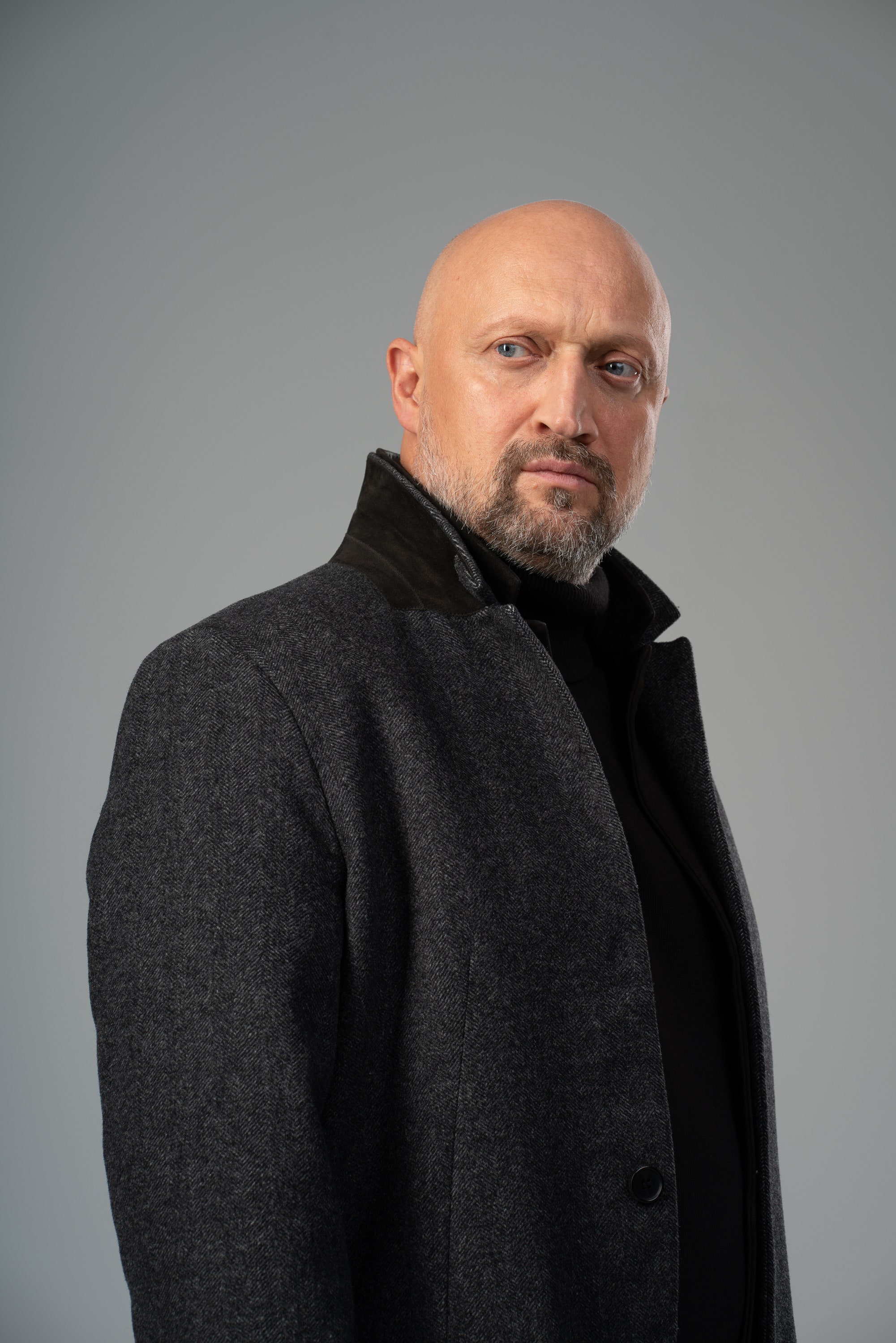 2001x3000  Гоша Куценко – об «Инсомнии», гипнозе, цензуре и российском кино | GQ Россия