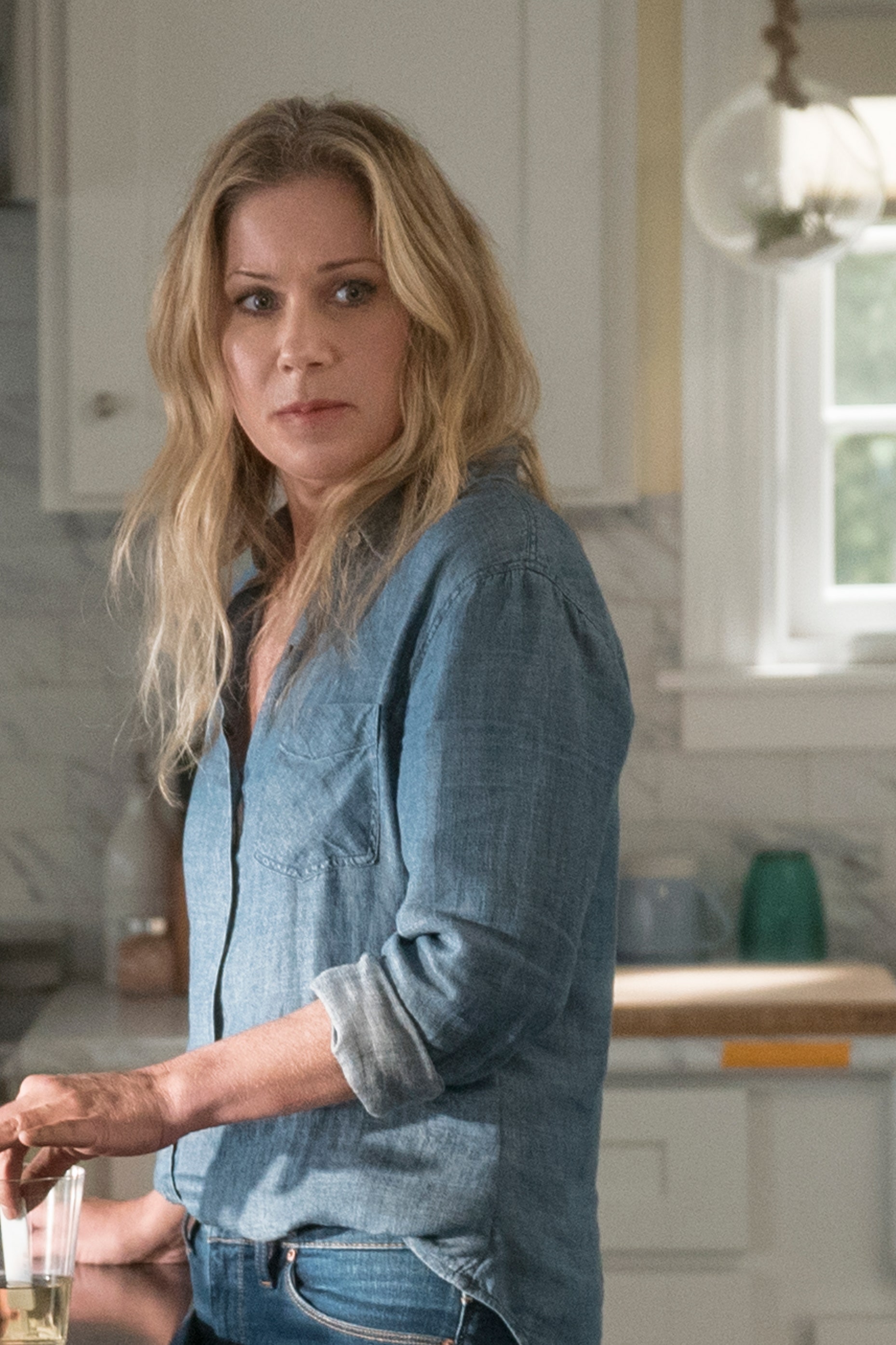 1858x2787  840x1160 Кристина Эпплгейт расщепленные фото 840x1160 Резолюция обои, знаменитости HD 4K обои, изображения, фотографии и фон - обои.