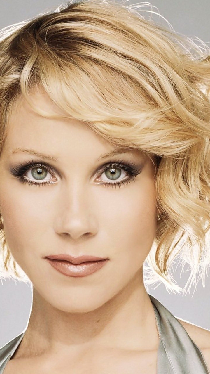 720x1280  Кристина Эпплгейт Фото 25 из 225 фото, обои - фото № 59738 - Theplace2