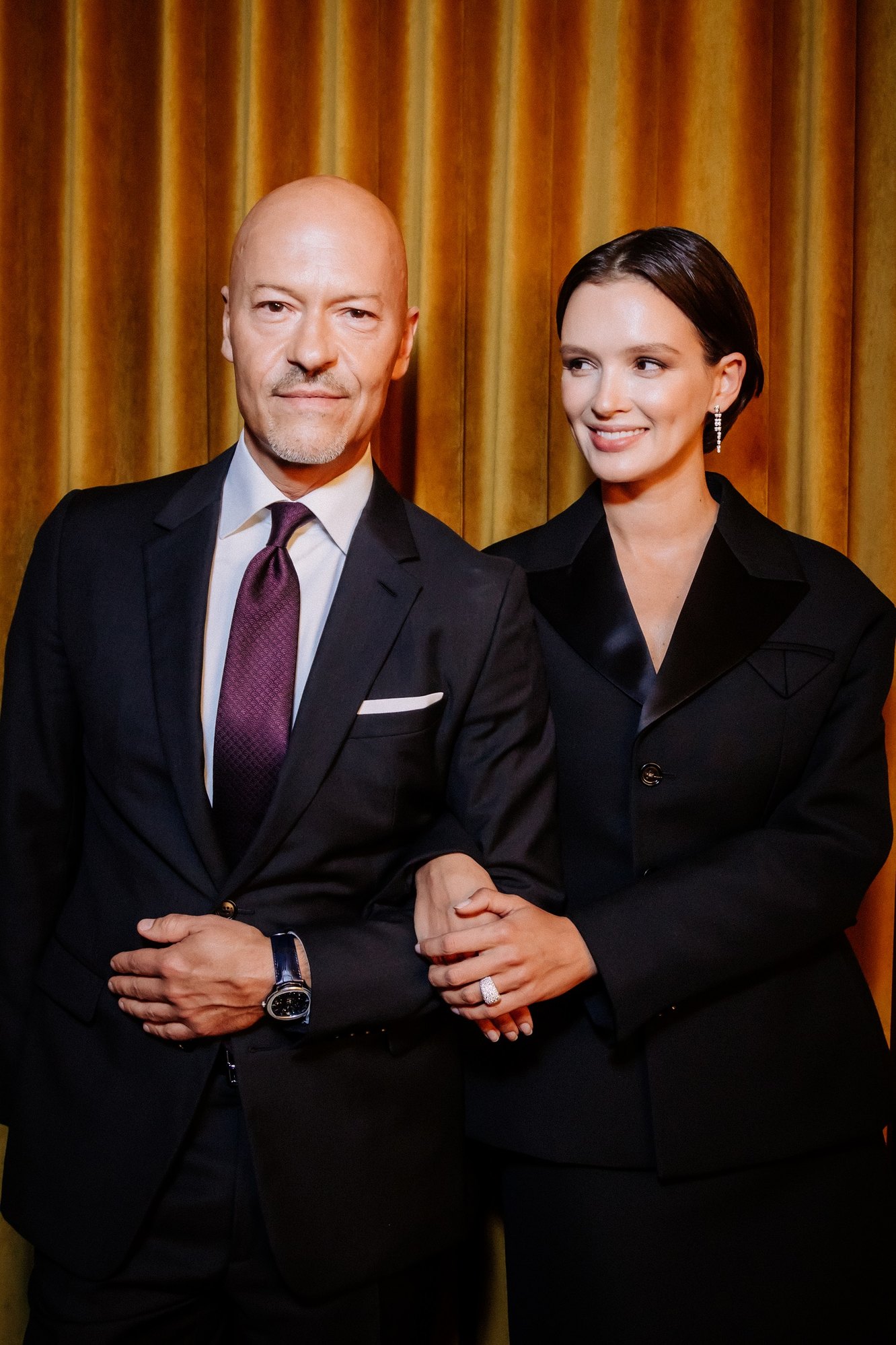 1332x1998  Похудевшая мама: Паулина Андреева впервые вышла в свет после рождения сына