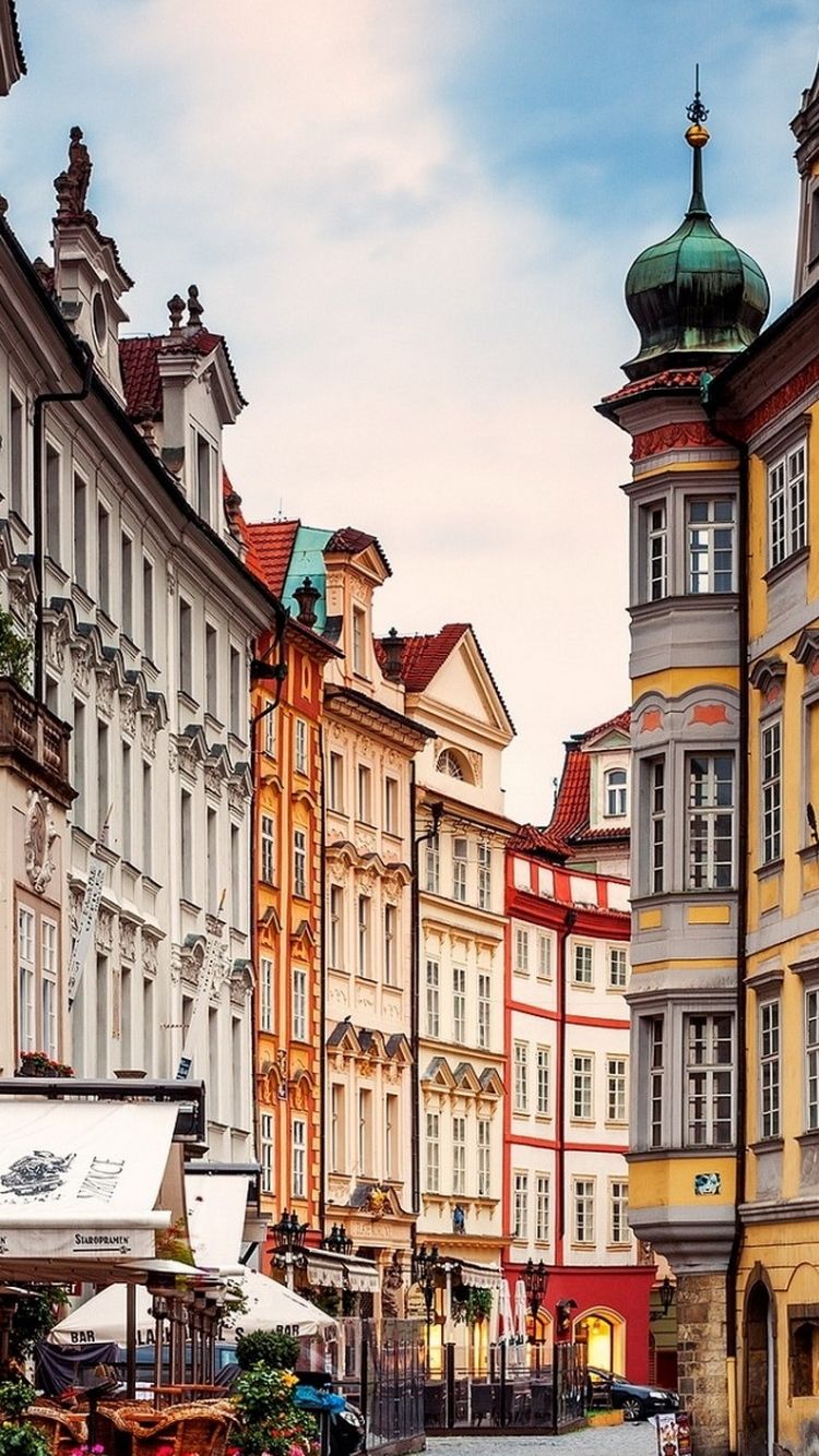 750x1334  Prague Street Corner iPhone 6 Wallpaper