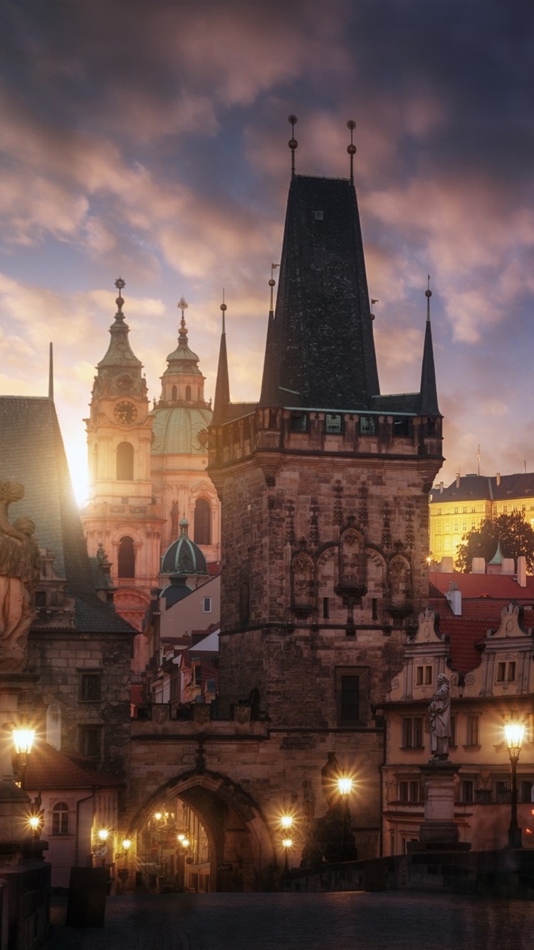 750x1334   Чешская Республика Прага вечерние огни городские здания 750x1334 iPhone 8/7/6 / 6S обои фон изображение 
