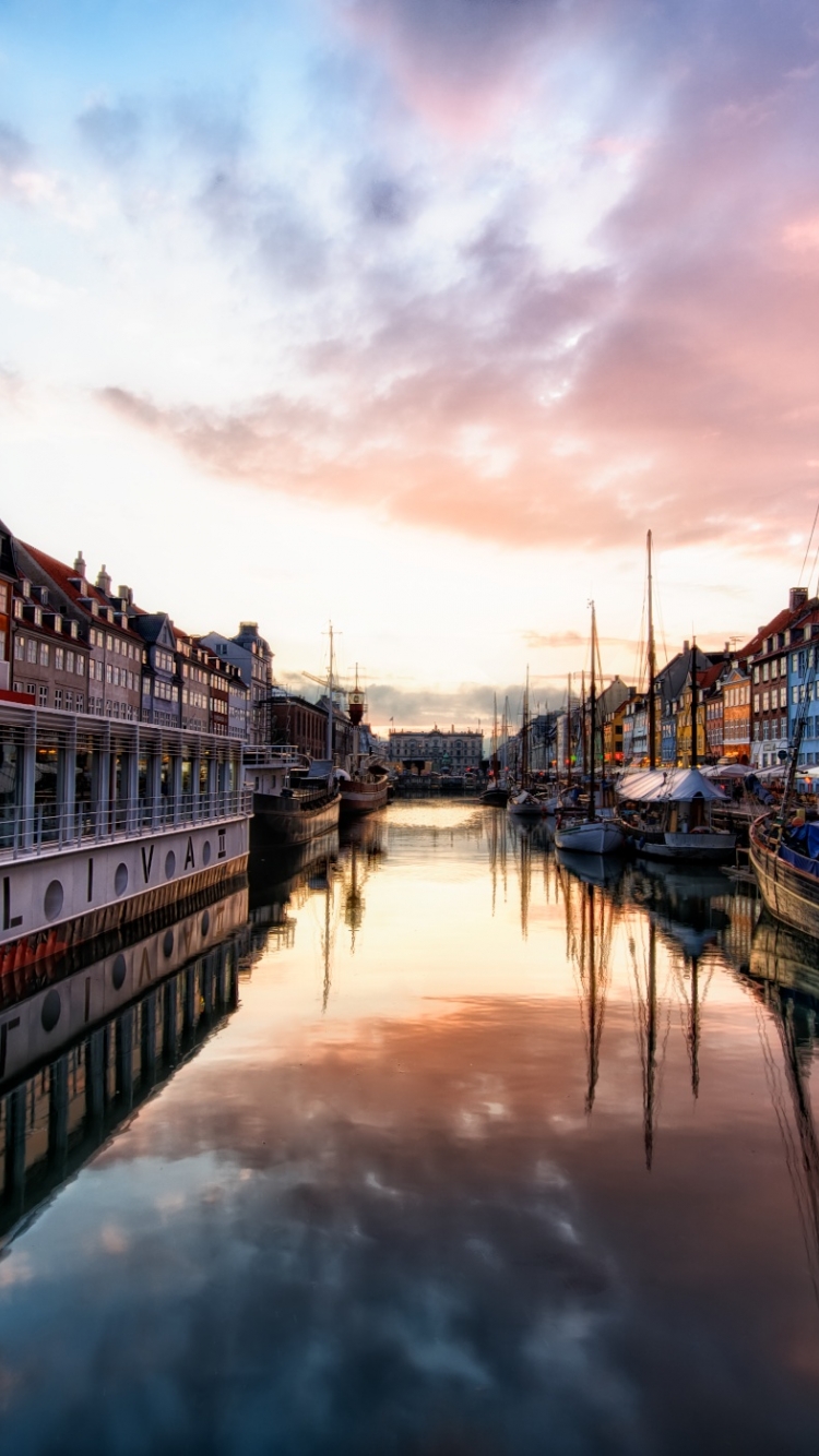 Бесплатно скачать обои для рабочего стола Nyhavn Copenhagen Denmark Wallippo [2101x1398] для рабочего стола Мобильный планшет | Исследуйте 45+ Дании обои для рабочего стола | Копенгаген Обои Копенгаген Жевать обои Датские обои