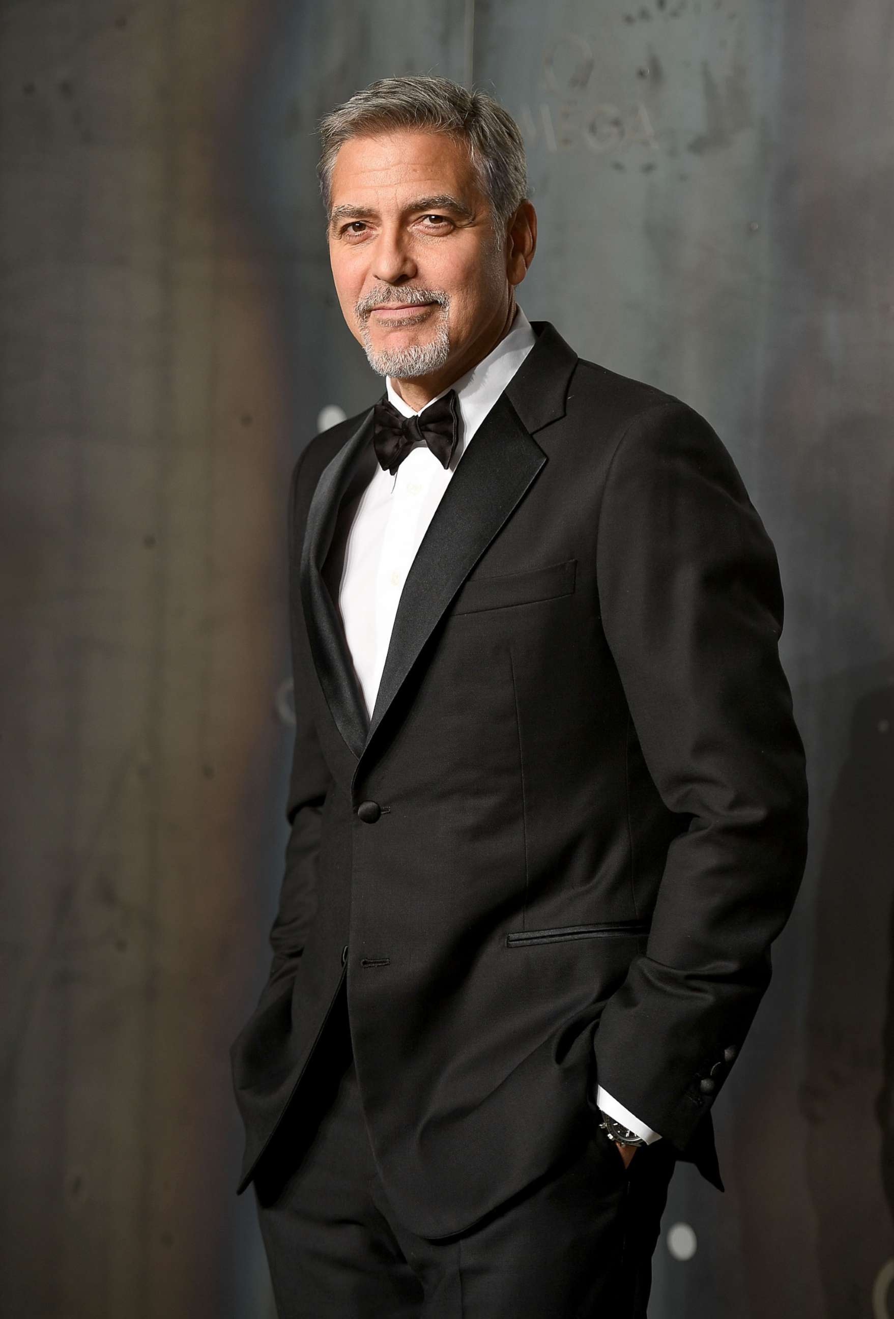 1757x2592  Джордж Клуни - красивый мужчина | Джордж Клуни, стиль Джорджа Клуни, знаменитости, мужчины