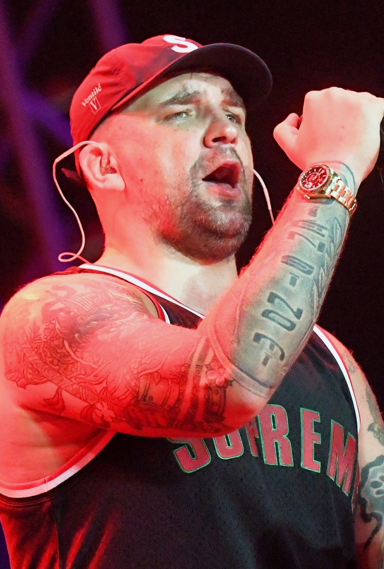 768x1137  В Одессе заявили об отмене концерта Басты из-за его «антиукраинской  позиции»: Украина: Бывший СССР: Lenta.ru