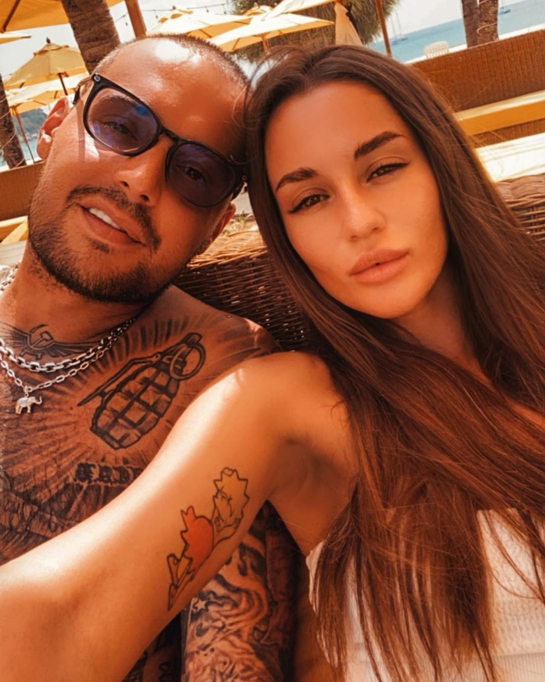 1080x1350  Айзу раскритиковали за то, что она пристыдила Гуфа