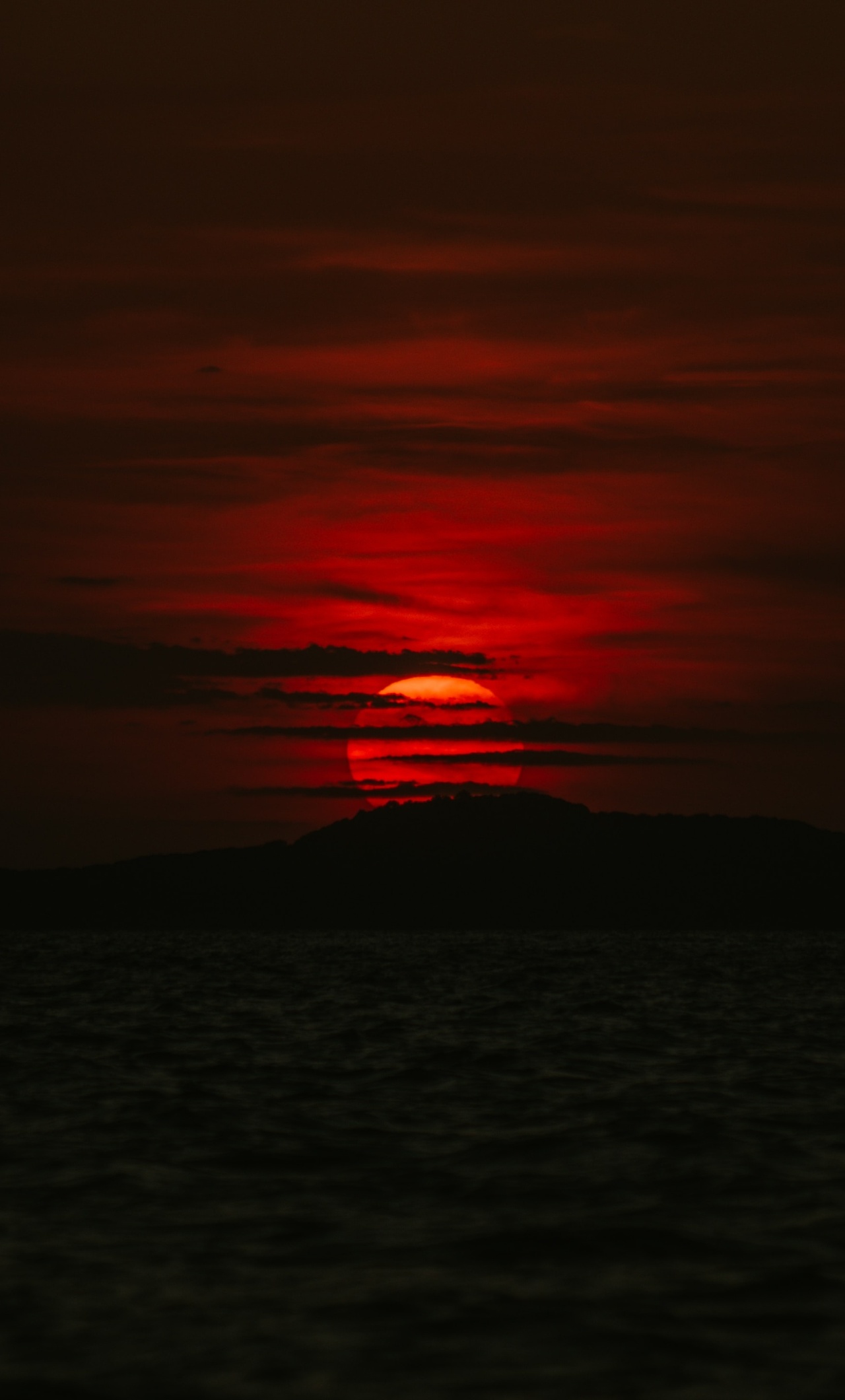 1280x2120  1280x2120 Dark Sunset Sea 5K iPhone 6+ HD 4K Обои, изображения, фоны, фотографии и картинки