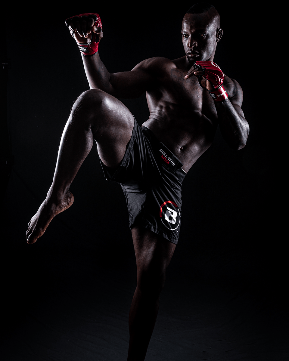 960x1200  Bellator MMA в Твиттере: \ "Фейины недели боя. Как посмотреть #bellator247 в этот четверг в 🇺🇸 Monster Energy Prelims Live на YouTube в 9:45 PST / 12:45