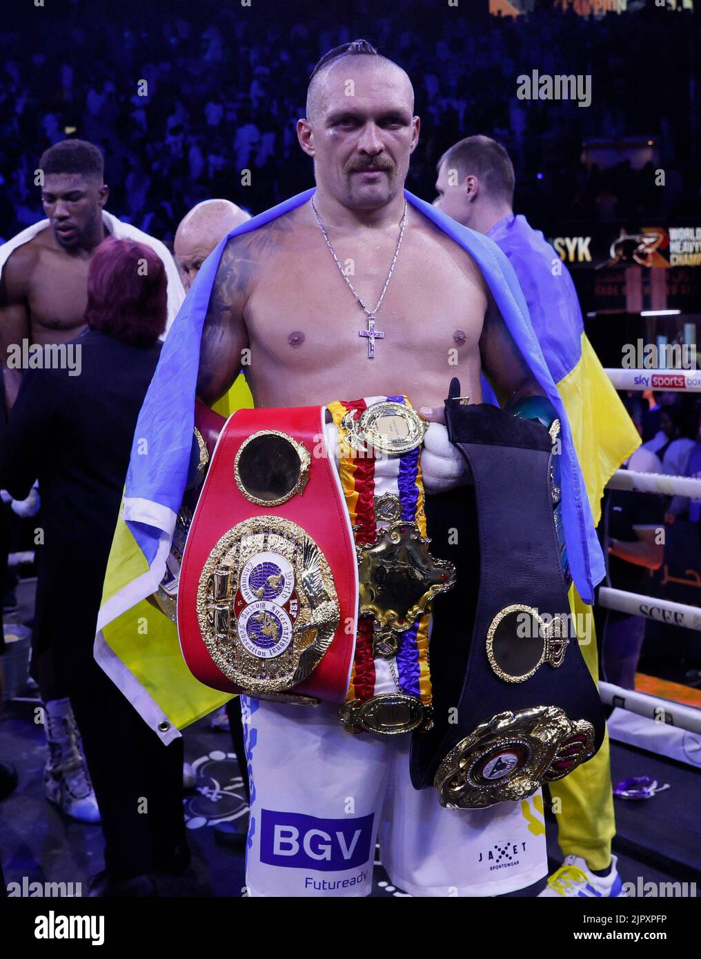 1016x1390  Oleksandr Zinchenko HD Телефон Обои | Pxfuel