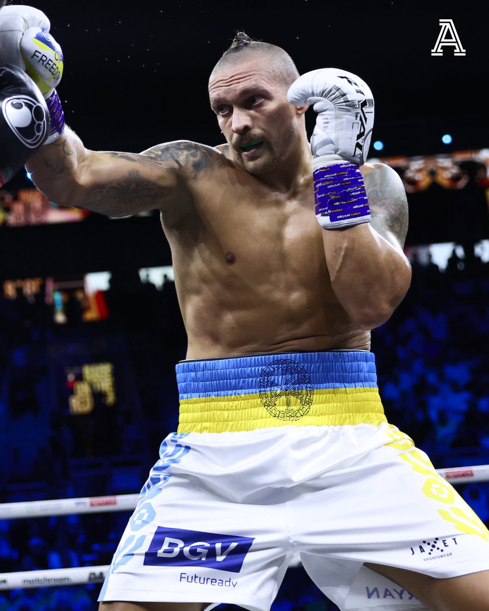 960x1200  Oleksandr Usyk Photos