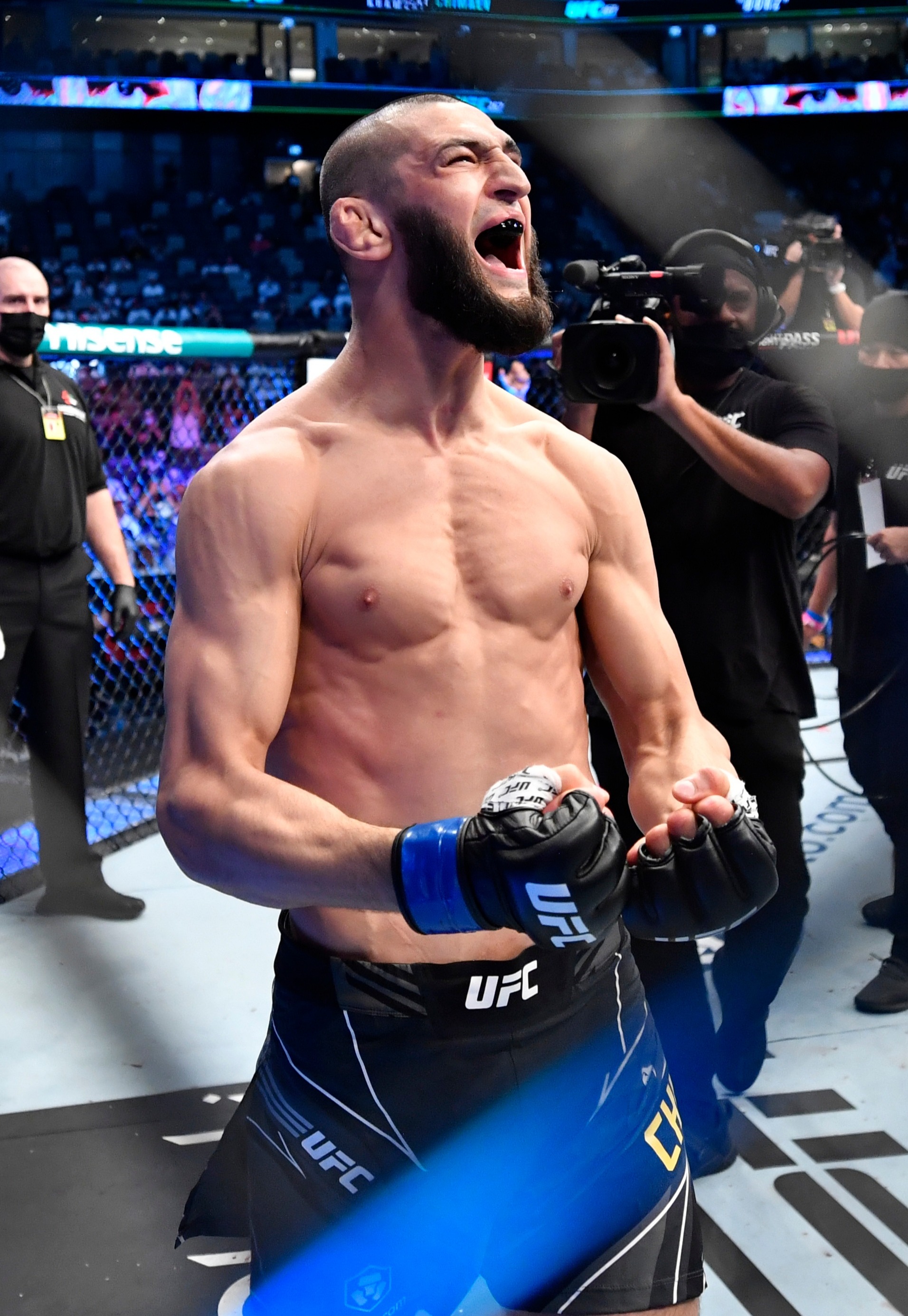 1912x2769  UFC 'расширяет контакт Нейта Диаса, когда Дана Уайт движется от борьбы с блокбастером с «новичком» Хамзат Чимаев | Солнце