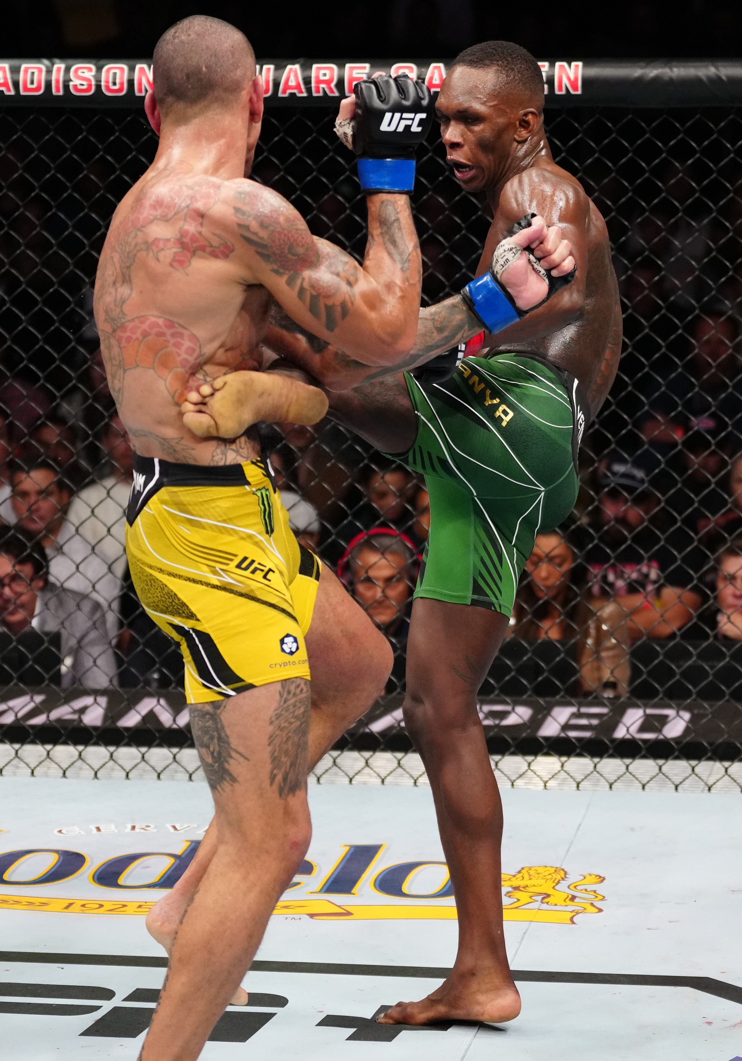 2394x3423  Израиль Адесанья деф. Йоэль Ромеро на UFC 248: Лучшие фотографии | ММА Джанки