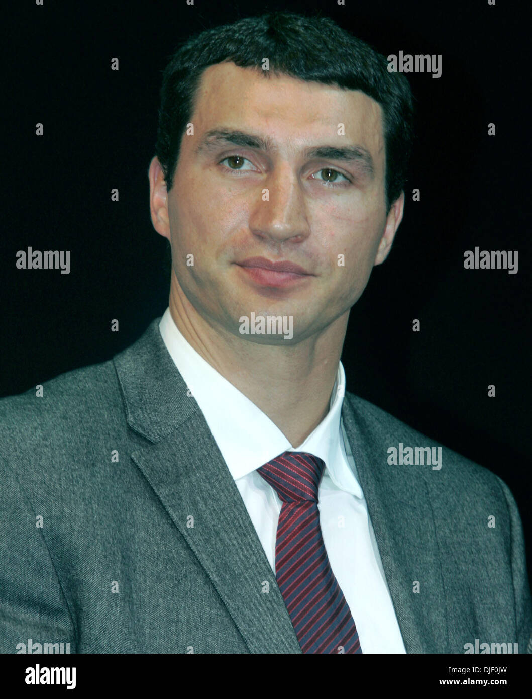 1059x1390  Wladimir Klitschko Vitali Klitschko Photocall Hi -Res stock Photography и Images - Alamy