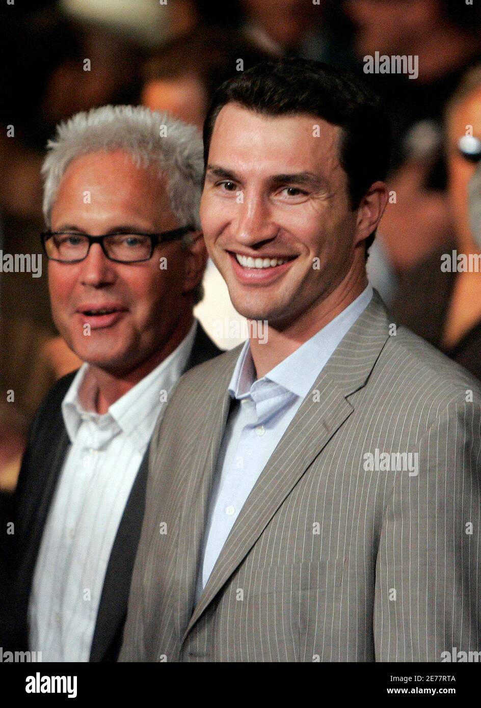 944x1390  Vladimir Klitschko R Hi -Res stock Photography и Images - Стр. 5 - Алами