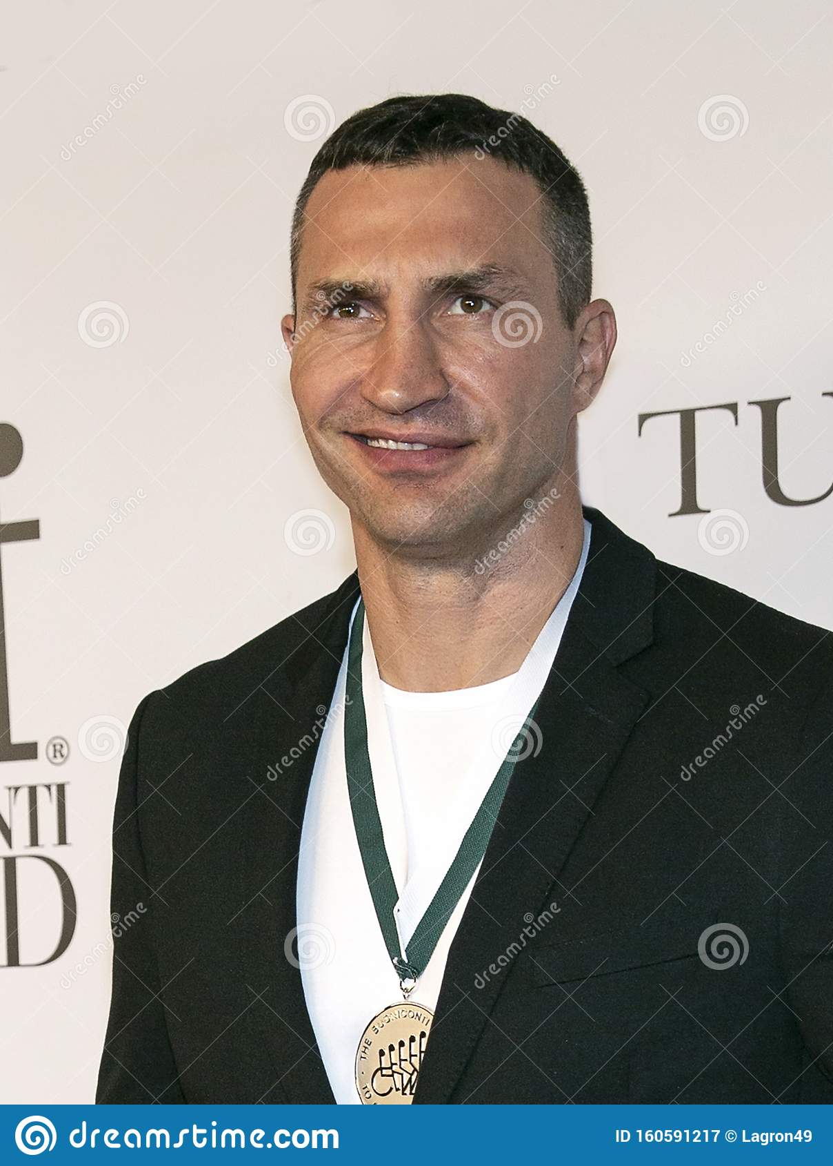1208x1689  Wladimir klitschko - imdb