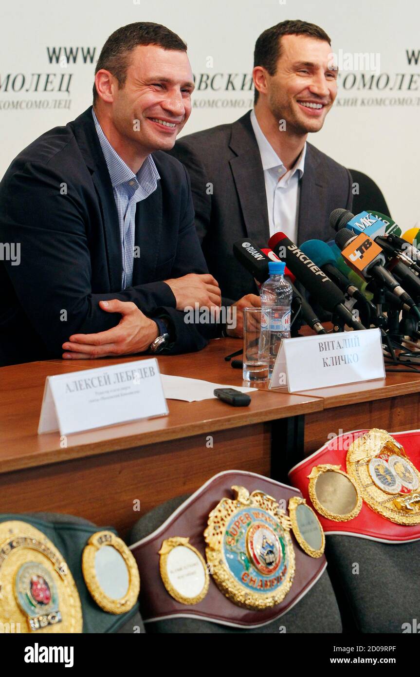 863x1390  Zrrttg Poster и Printed Vladimir Klitschko Picture для современного семейного декора Canvas Paint
