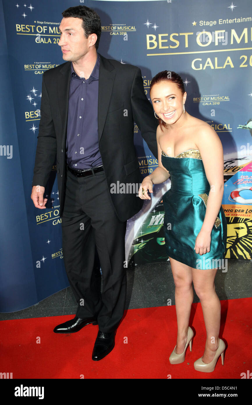 866x1390  Эксперт Vort Ort: Lennox Lewis und George Foreman - Focus Online