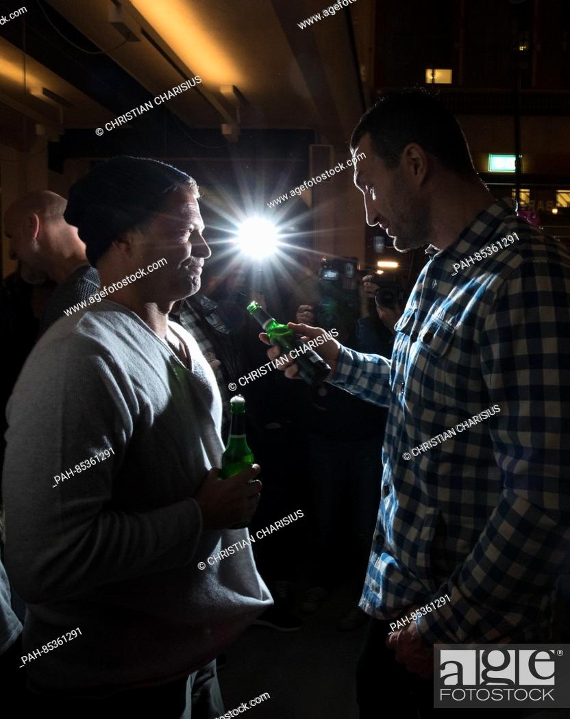 832x1050  Vitalii klychko_en