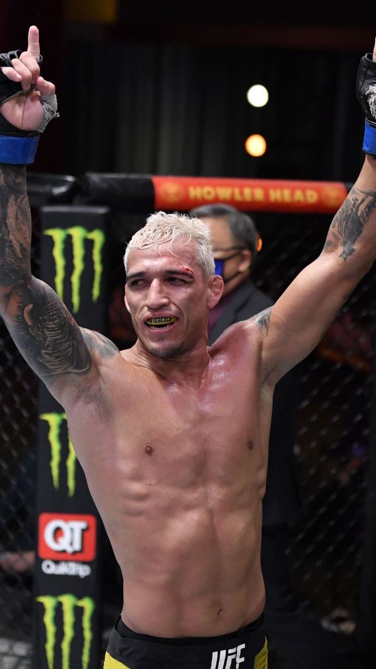 736x1308  Charles Oliveira Hi -Res stock Photography и Images - Alamy