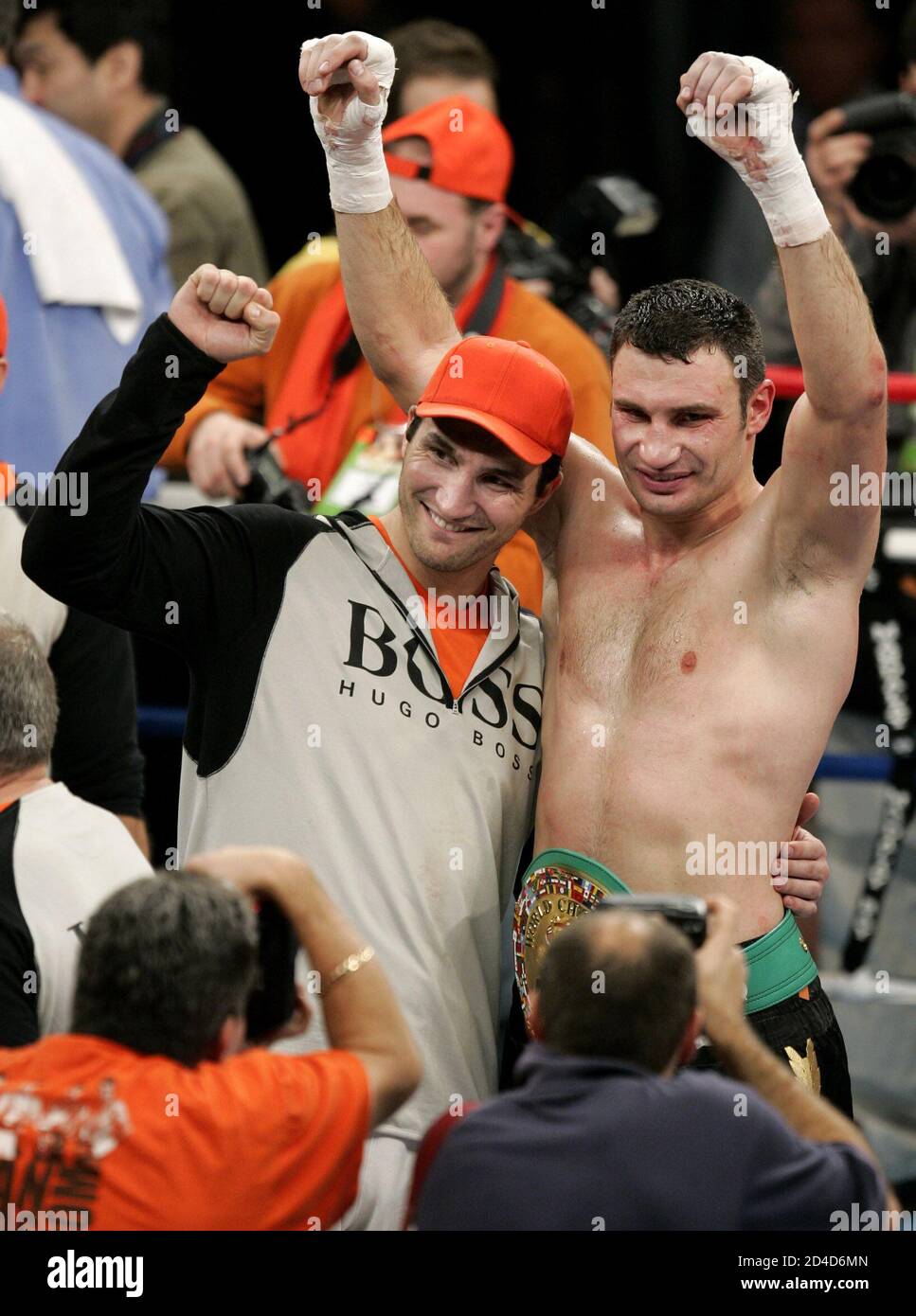 967x1390  Украинские спортсмены, которые взяли оружие, чтобы сражаться с Россией