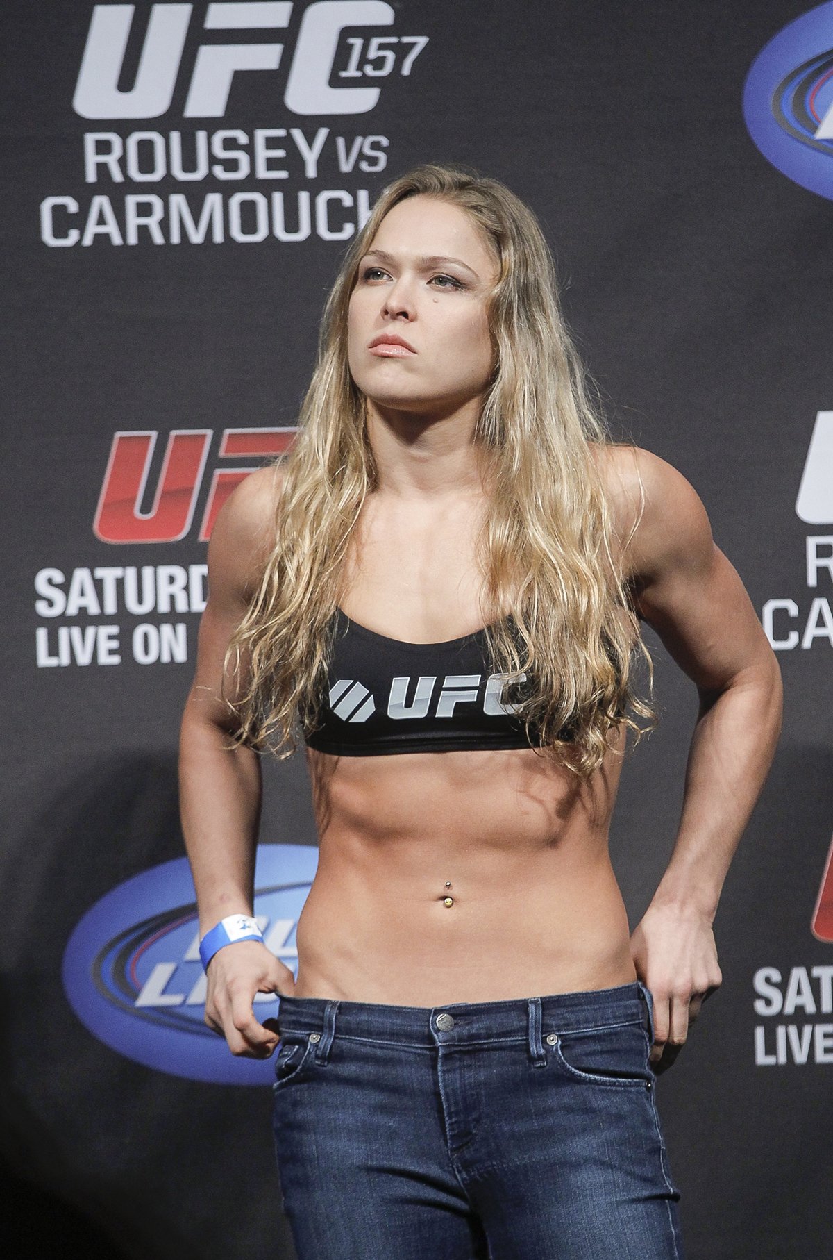 Ronda Rousey РѕР±РѕРё