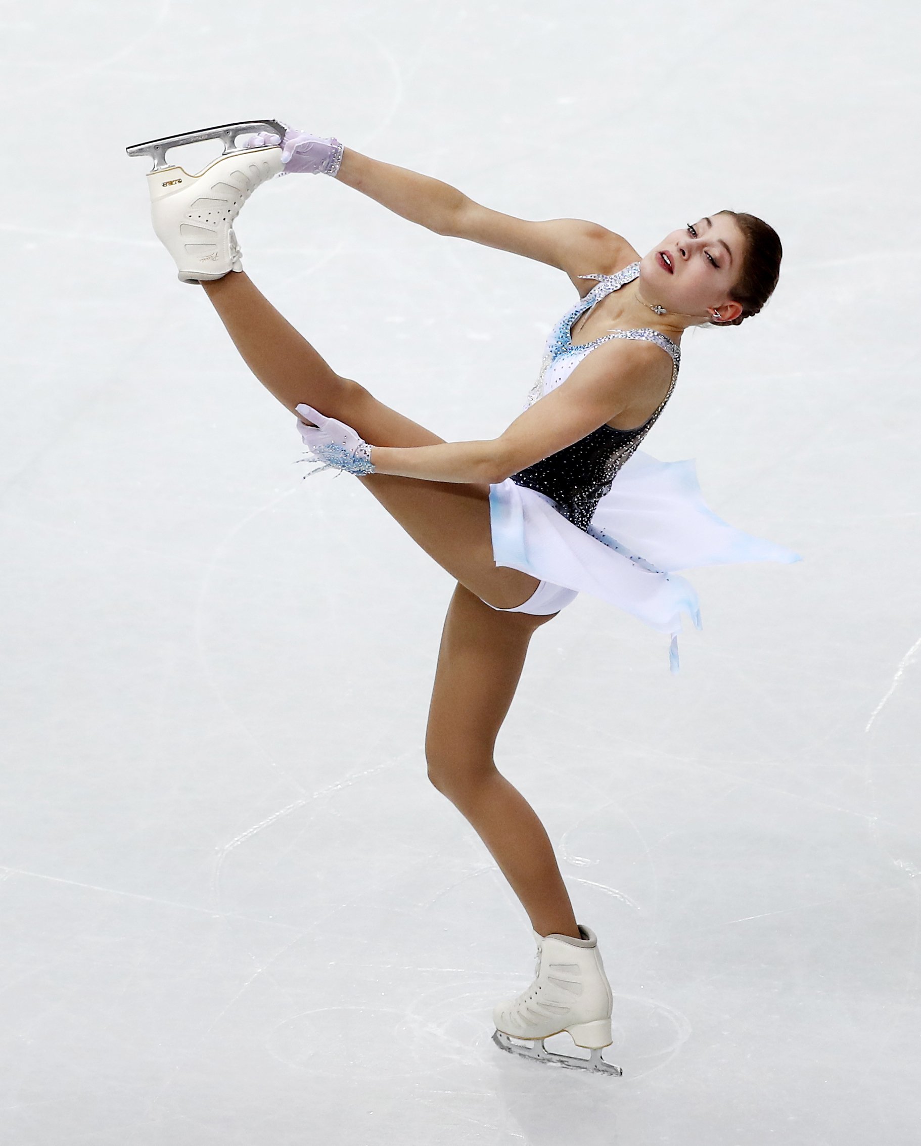 1822x2267  Алена Косторая / Adios ninino | Платья для фигурного катания, фигурные наряды, платья для катания на коньках