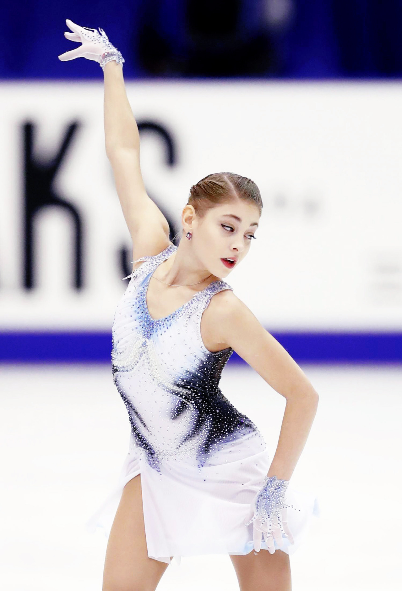 1280x1880  Alena Kostornaia Banque de Photographies et D'Images à Haute Résolution - Алами