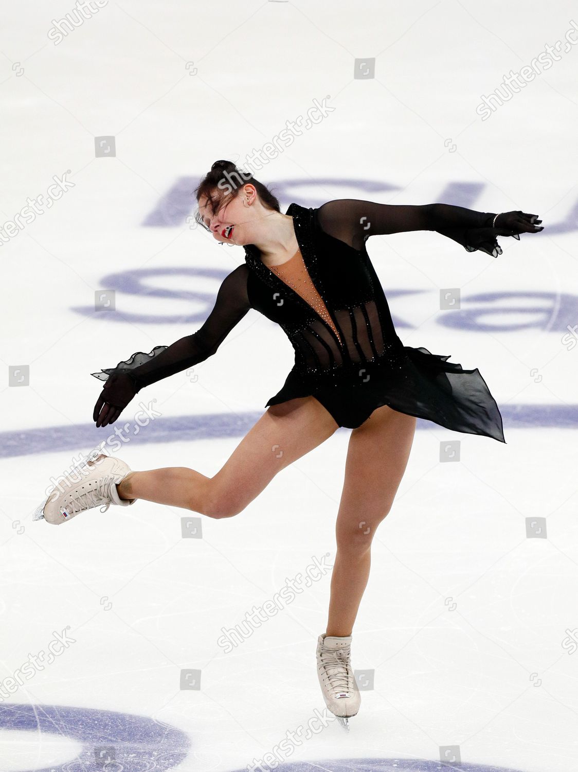 1124x1500  Я действительно очень люблю Лизу. Я так раскручен за ее квадроцикл, но вы знаете ... Элизабет Турсинбайева - 19 лет, и он сделал ратифицированный ISU Quad (через IG Elizaveta Tuktamysheva): R/Figureskating