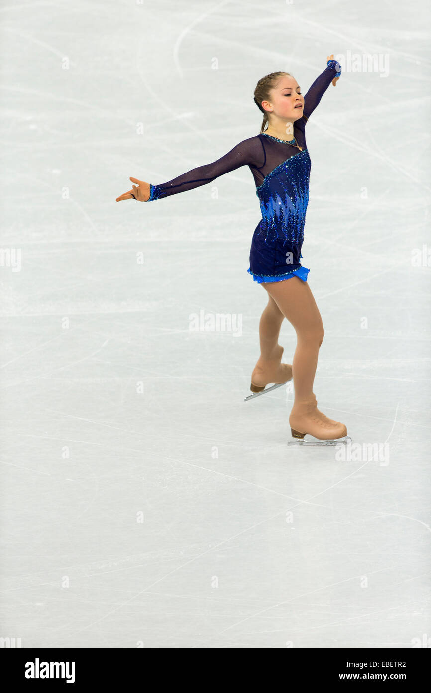 866x1390  HD Обои: Женщина фигурирующая конька, танцы, соревнование, танец, спорт | Обои