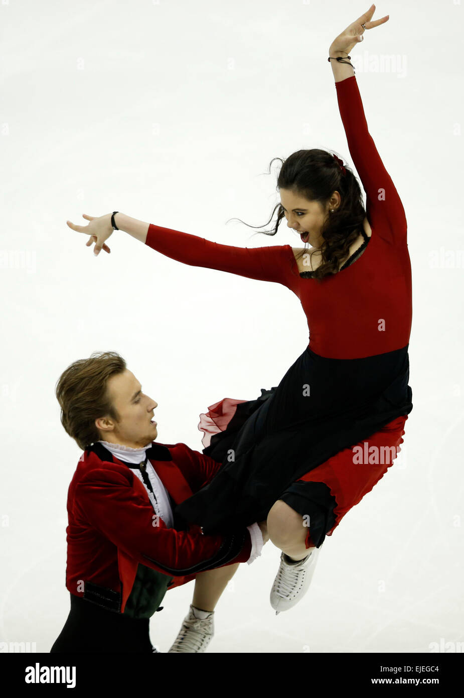 925x1390  21 ноября 2020 года. Москва, Россия, телешоу «Ледниковый период» для первой Шанель. На картинке: VLAD Topalov и Elena Ilinykh Stock Photo - Alamy