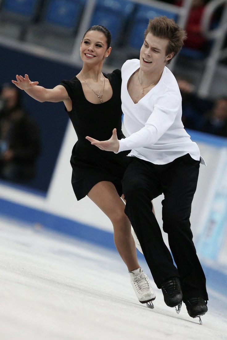 736x1102  Елена Илинье в Instagram: «Счастье в каждой секунде 😇❤ #mirpolunin» | Instagram, Elena, пара фото