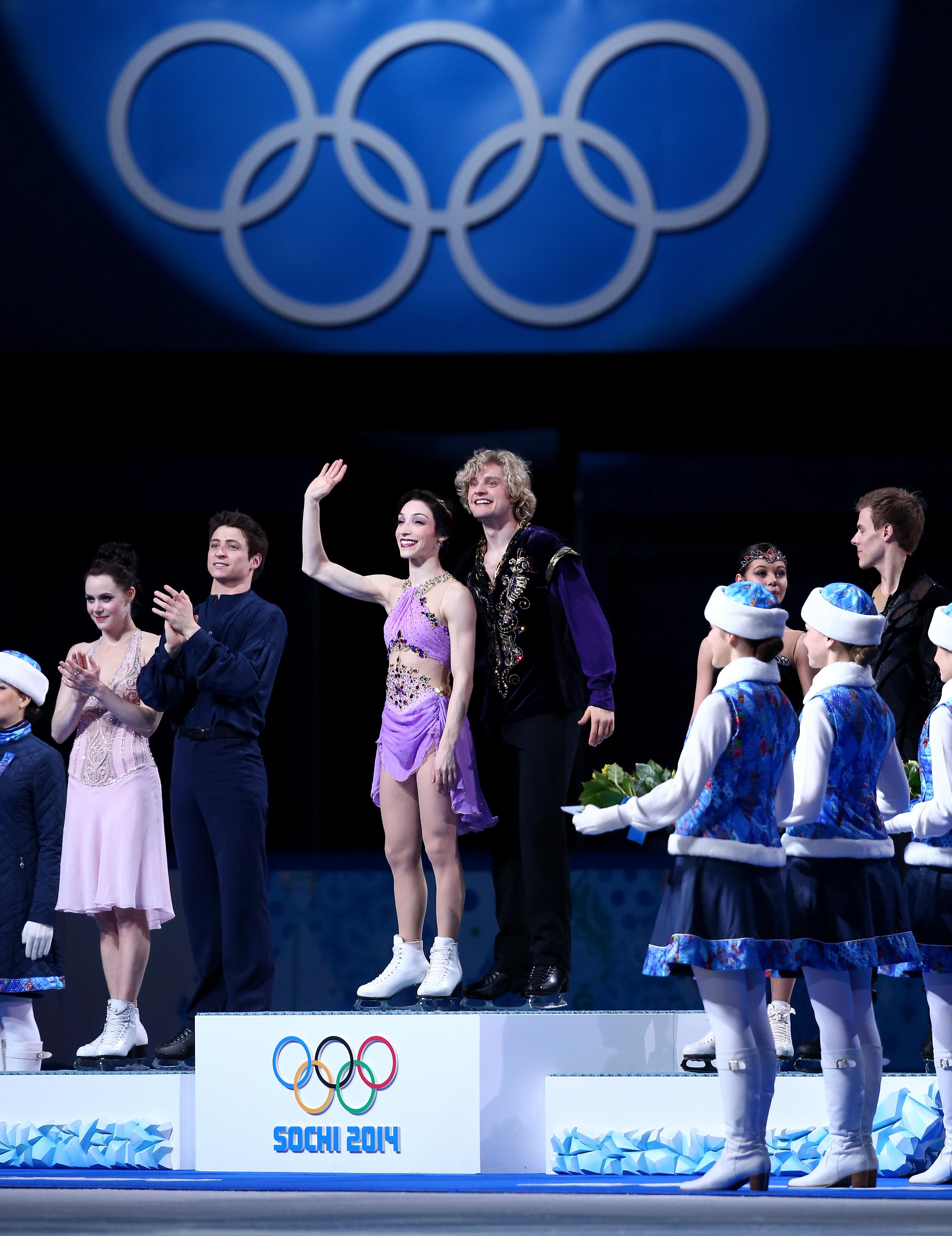 3198x4152  Елена Илинье для свадебной России. О, какая красивая невеста, она будет 😍 Нам нужно больше таких вещей! #figureskating #figureskate #iceskating #iceskate | FS Gossips | Facebook