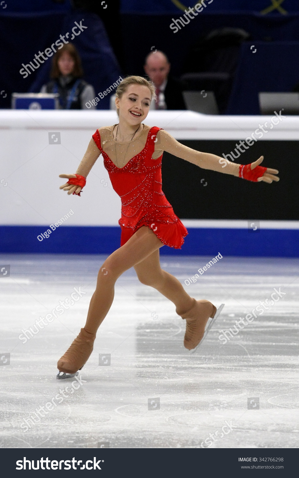 1001x1600  Елена Радионова Банк Де -Фотографии и д'А.