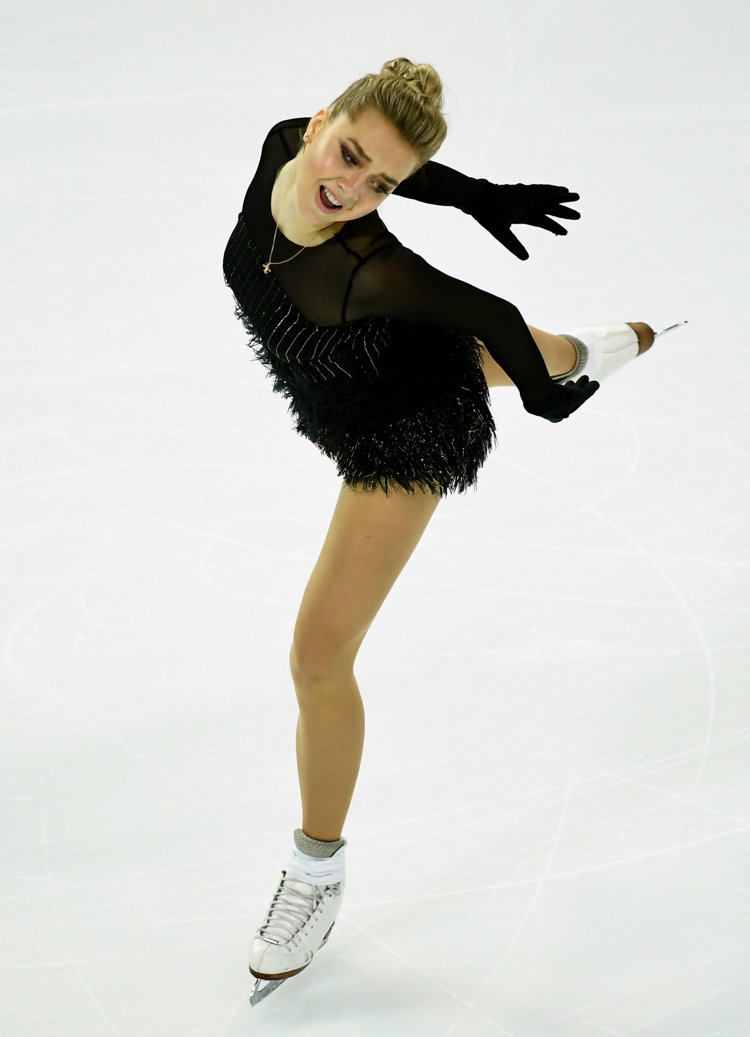 1481x2048  Ник Верреос: Ice Style .... 2016 Кубок Китая Костюмы: Дамы, мужчины, Пары, Ледяной танец