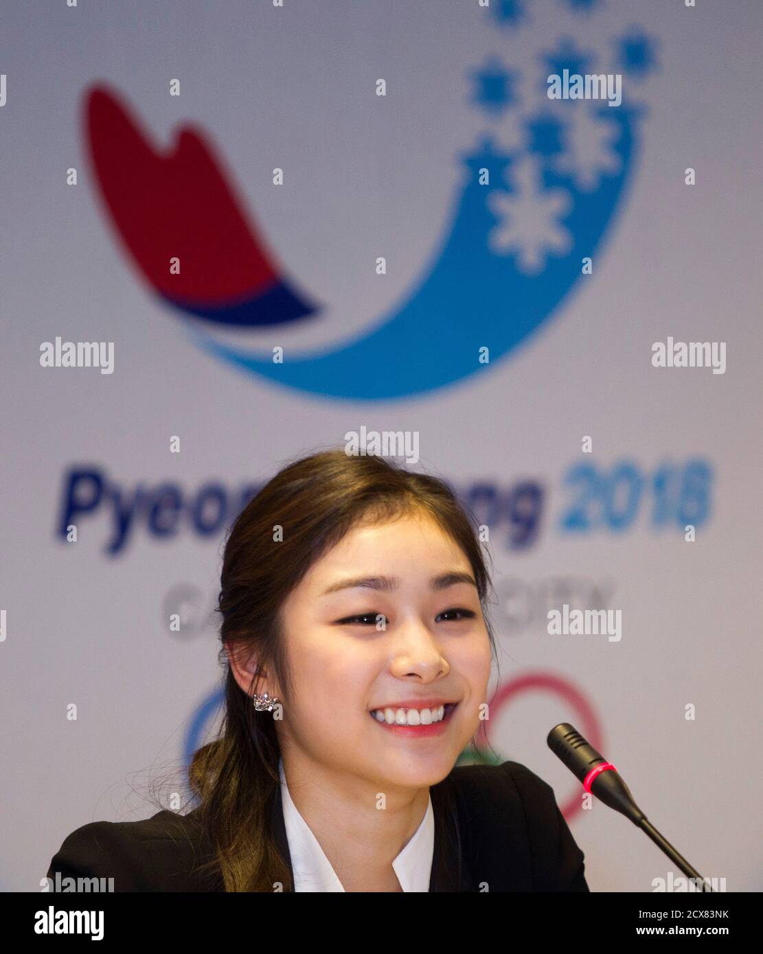 1111x1390  Itzy Yuna iPhone HD Телефон Обои | Pxfuel