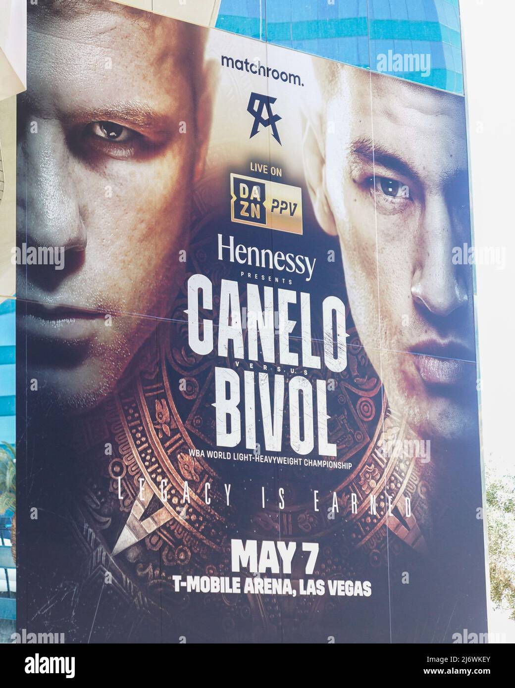 1040x1390  Смотреть бокс: Дмитрий Бивол против Исаака Чилемба (8/4/18) | Главное видео