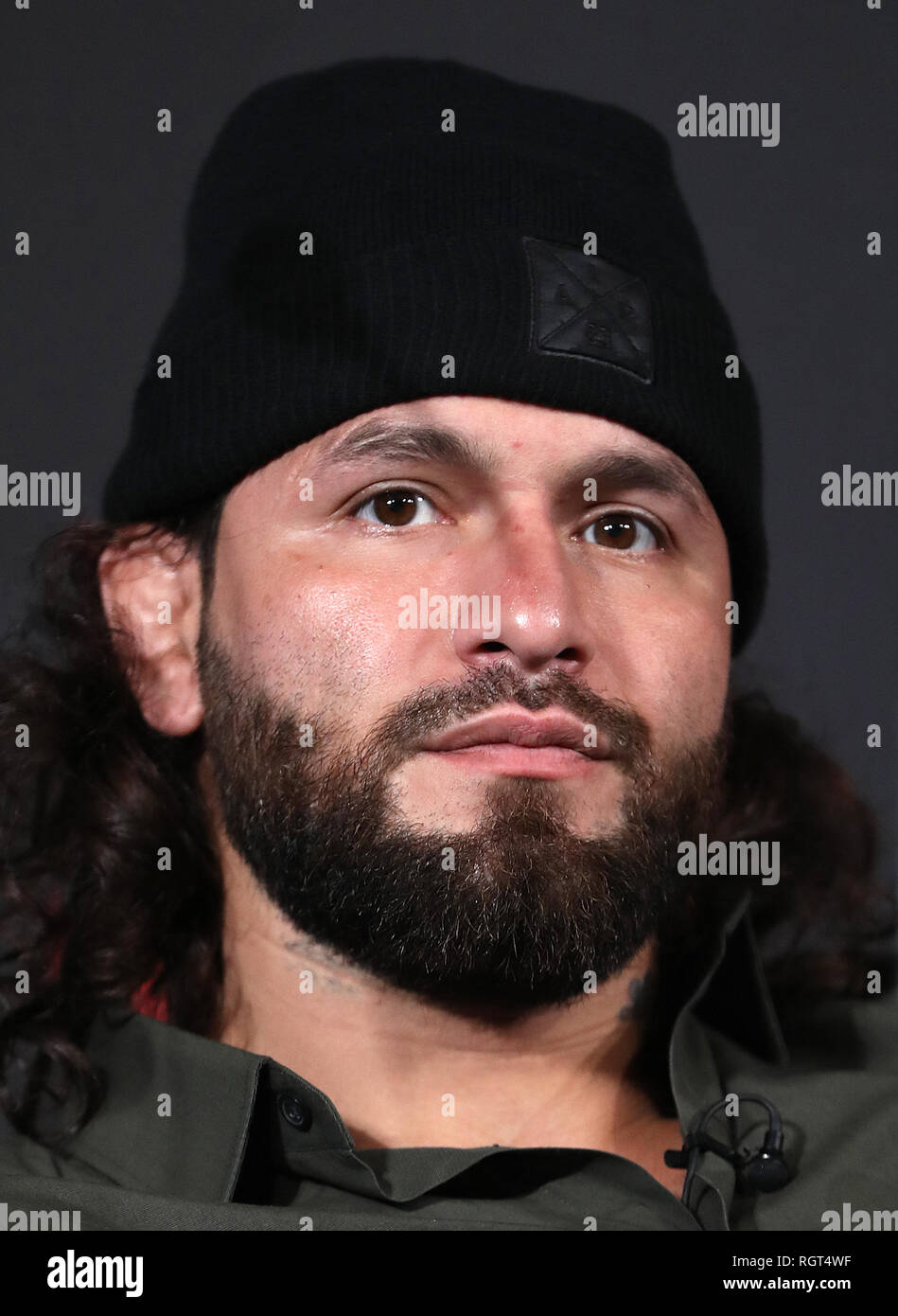 949x1390  Нигерийский боксер UFC, Камару Усман становится чемпионом BME и в полусреднем весе после жестокого боя с Хорхе Масвидалом