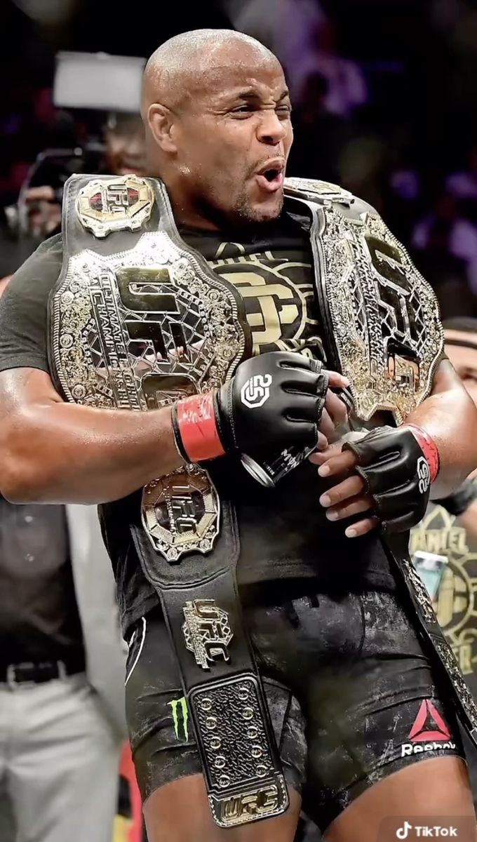 680x1200  Обои Дэниела Кормье - пещера обоев