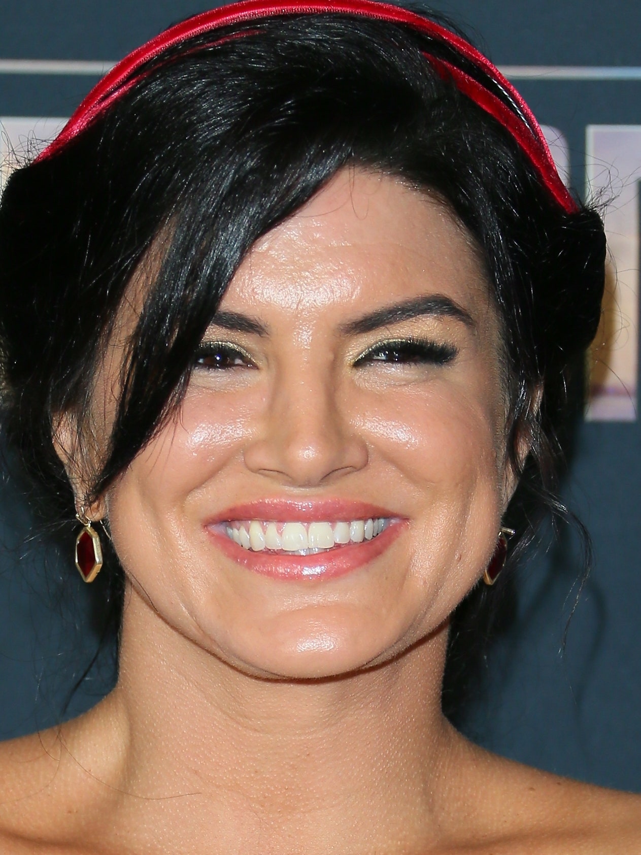 1263x1684  324347 The Mandalorian, Cara Dune, 4K - Редкая галерея HD обои