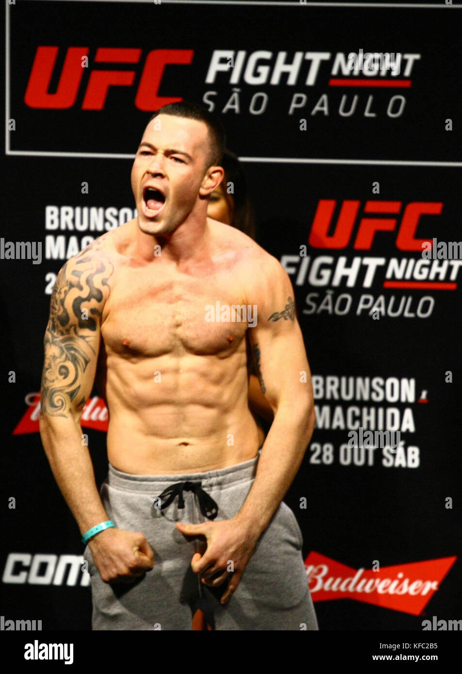 952x1390  Колби Ковингтон UFC Fight Night 119: Брансон против. Machida Kickboxer: репрессовые смешанные боевые искусства, PNG, 720x1102px,