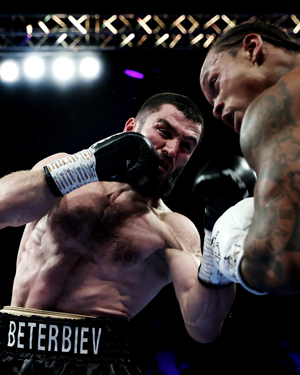 960x1200  Davn Boxing в Твиттере: \ "Артур Бетербиев снимает Энтони Ярде в 8 -м раунде ... Дмитрий Бивул следующий?