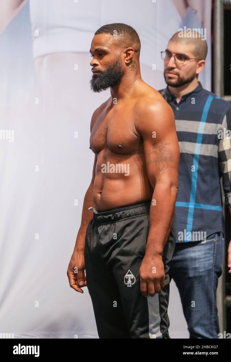 887x1390  Фотографии: Джейк Пол против Тайрона Вудли Бокс, 29 августа 2021 г.-Новости-Херальд