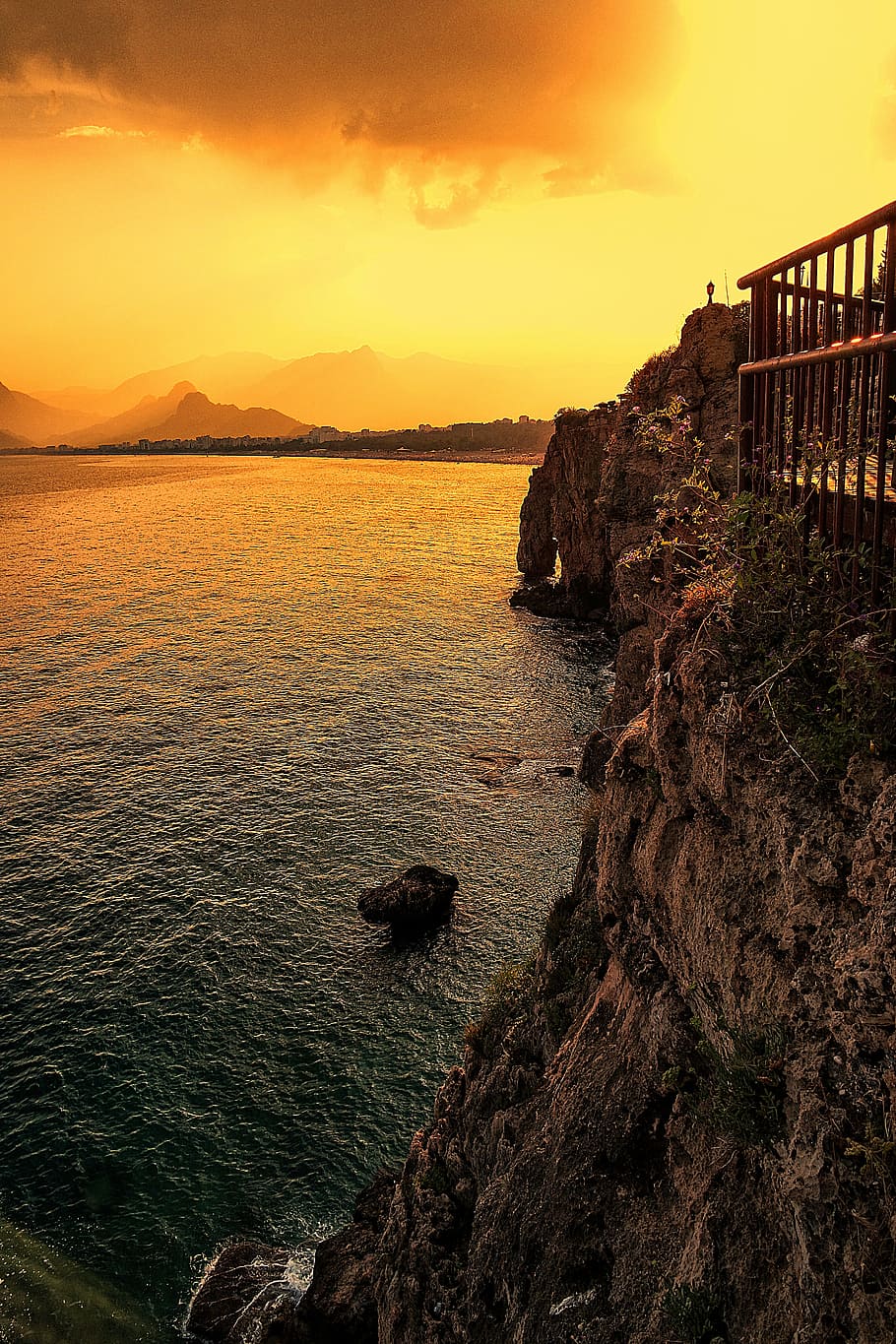 910x1365   HD обои: Морской утес Анталья в вечернем закате туризм отдых | Wallpaper Flare