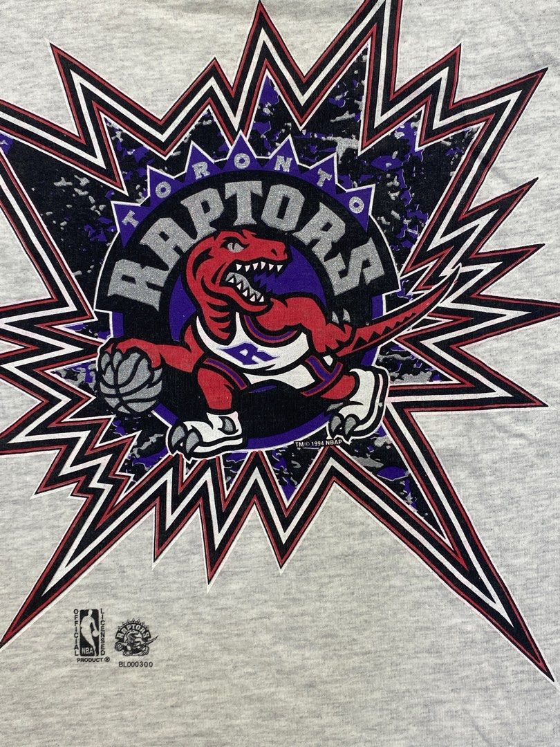 810x1080  Vintage NBA Toronto Raptors Tshirt 1994, Men's Fashion, Tops \ U0026 Sets, Tshirts \ U0026 Polo Рубашки на Carousell